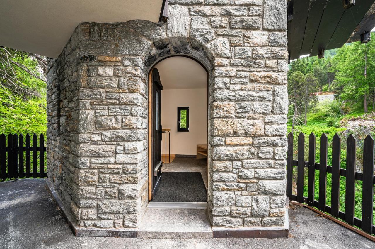 Boutique Hotel La Gorge サース フェー エクステリア 写真