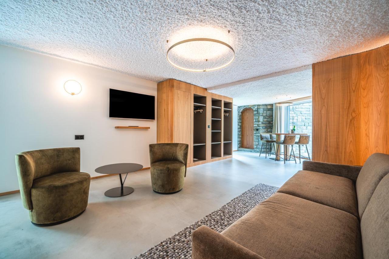 Boutique Hotel La Gorge サース フェー エクステリア 写真